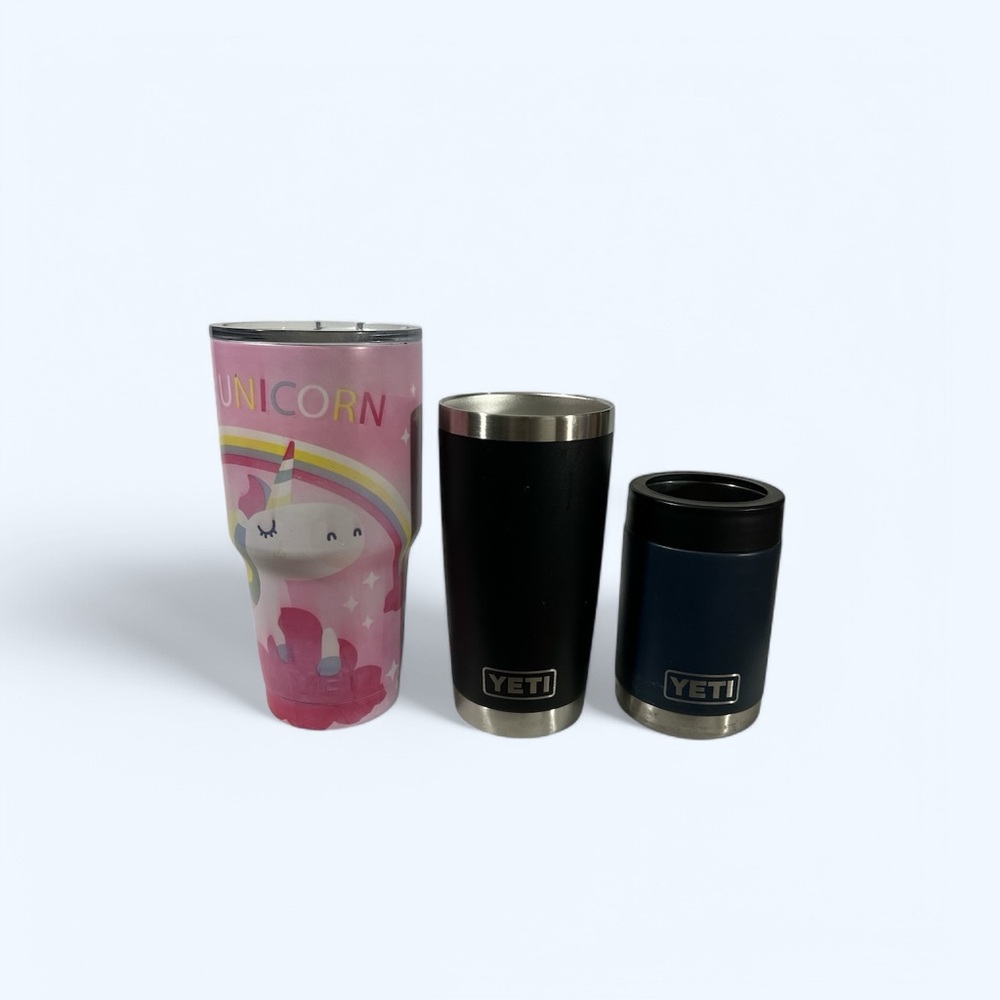 YETI‎ Tumbler and Can Holder Set
